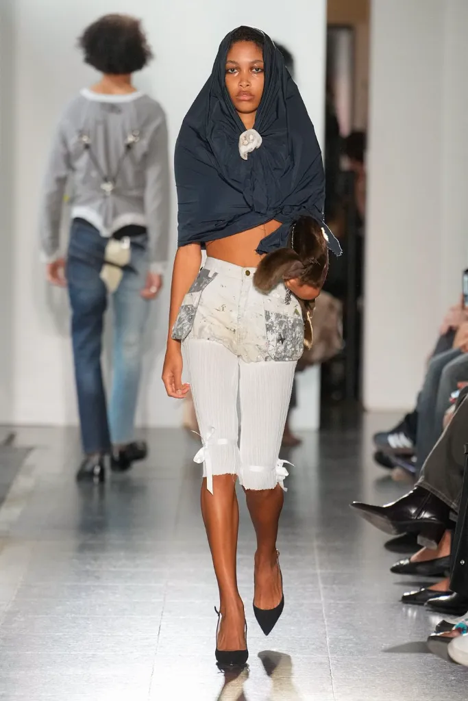 Fashion East 26SS001